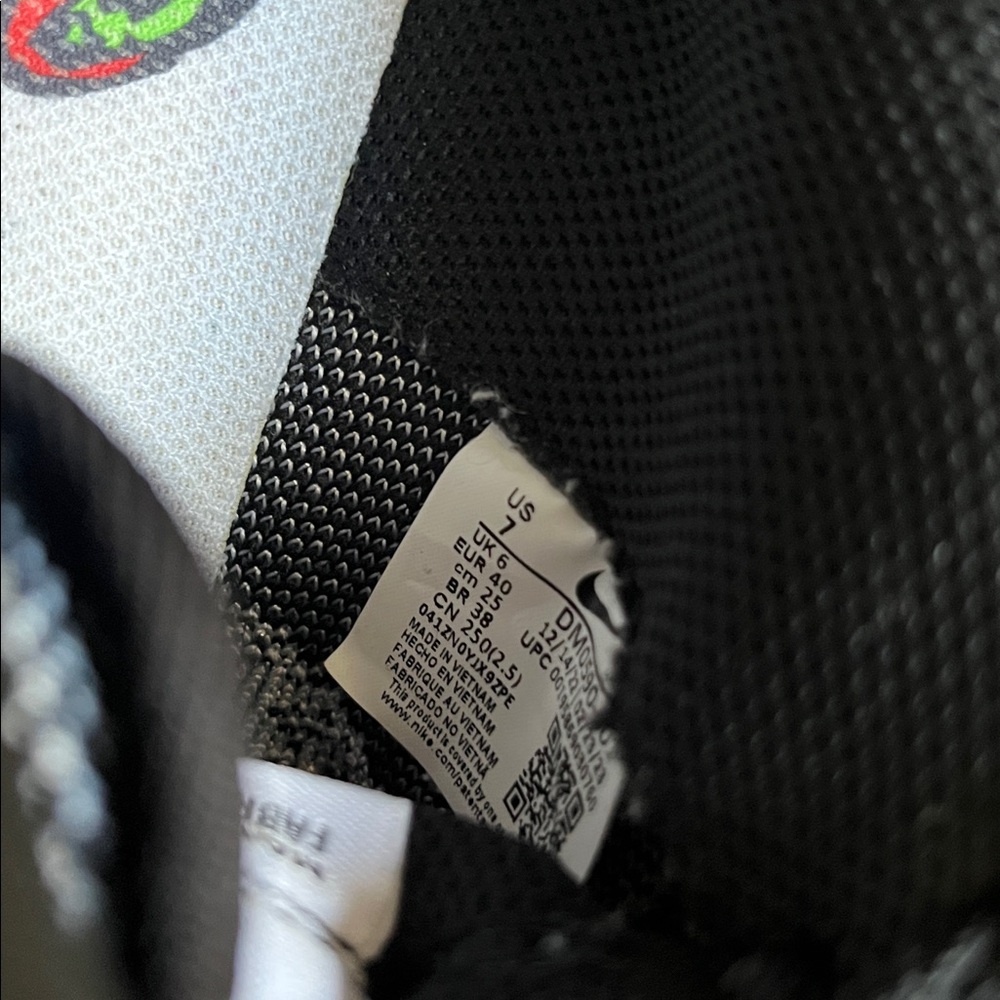 Nike Air Force 1 Fly Knit - Picture 6 of 8